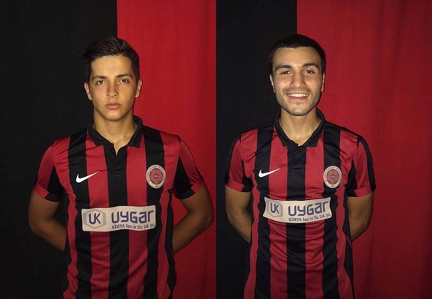 Öz Karacaahmetspor’da çifte imza