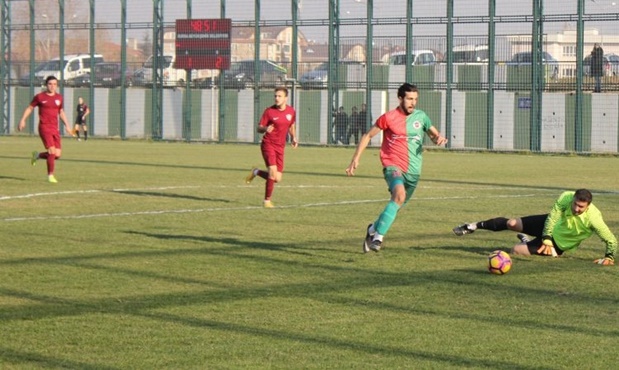 Yalovaspor 4 hafta sonra kazandı