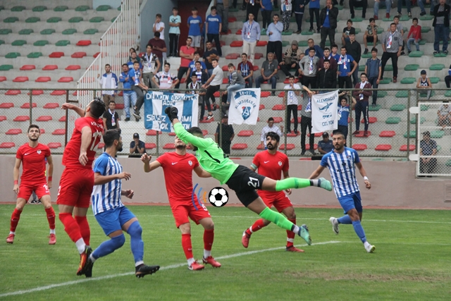 Küçükyalı Yelkenspor 2-0’ı koruyamadı