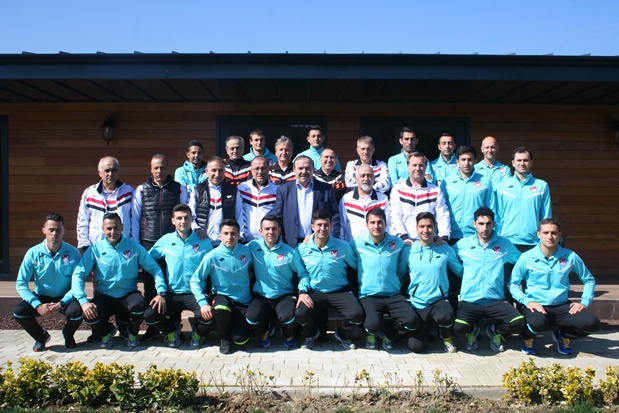 Yetenekli Genç Hakem Kampı’nın ilki Riva’da başladı