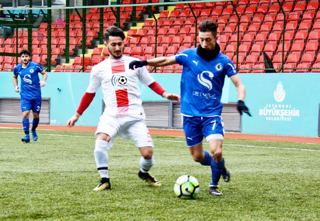 Balatspor umudunu son haftaya taşıdı