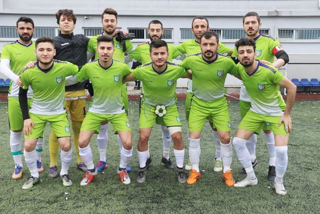 Esenyurt Ünyespor’dan 4 oyuncu Küçükpazar’da