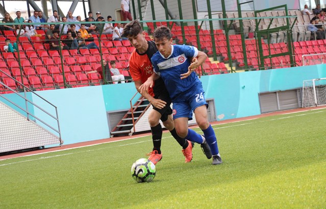 Gazi Mahallesi-İstanbul Kayaşehir maçında eşitlik