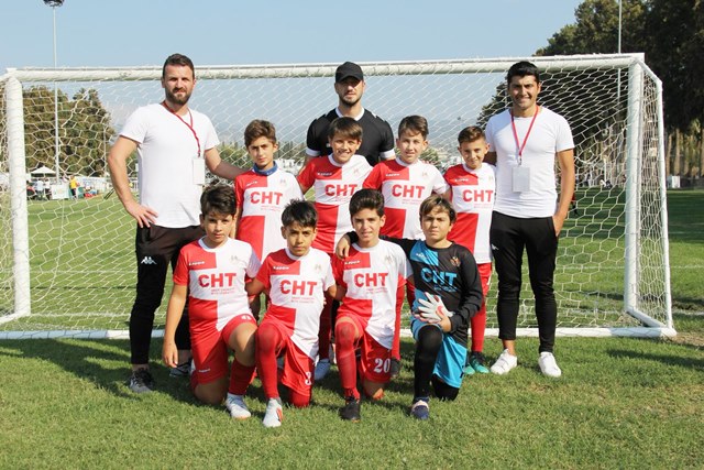 Mustafakemalpaşaspor ödülleri topladı