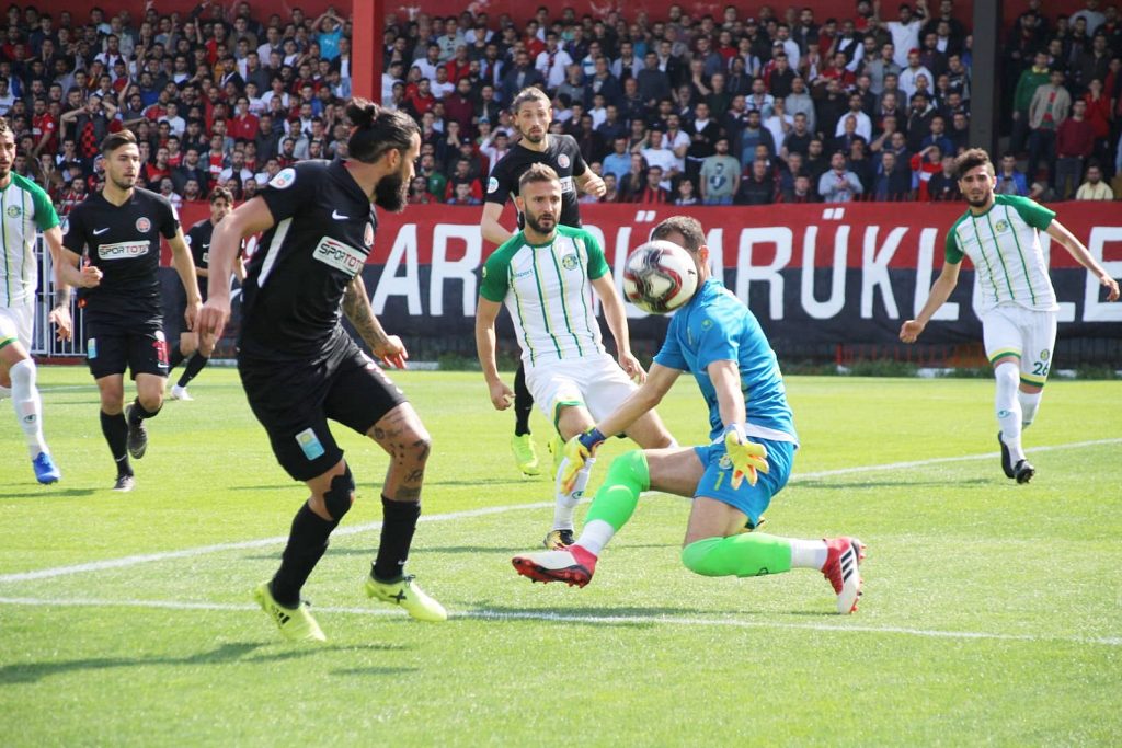 Fatih Karagümrük yarı finale yükseldi