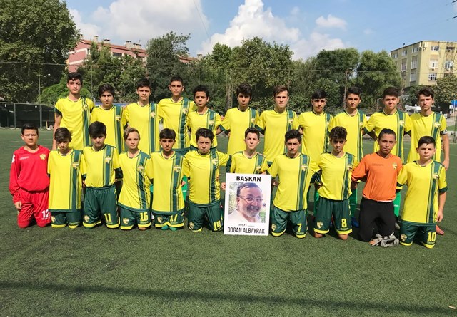 Merhum Başkan Albayrak anısına turnuva