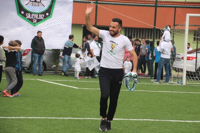 Transferin gözdesi Erkan Kavak