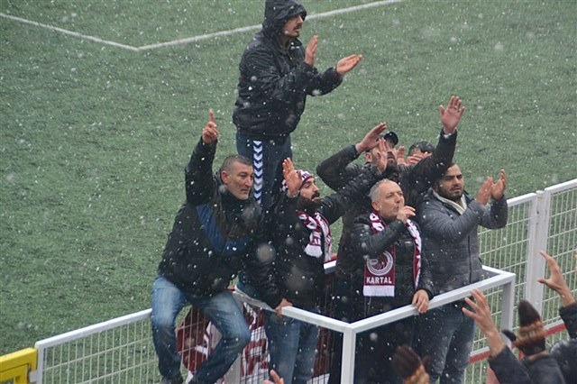 Kartalspor Başkanı daha ne yapsın!