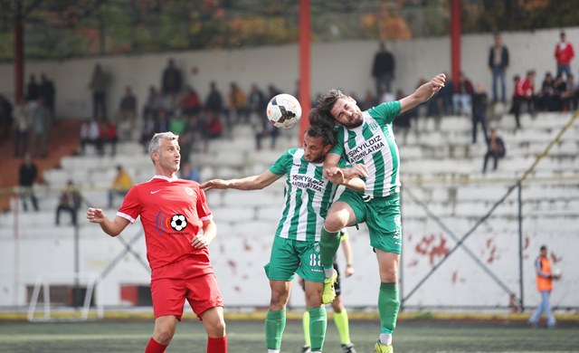 Vefa deplasmanda tek golle kazandı