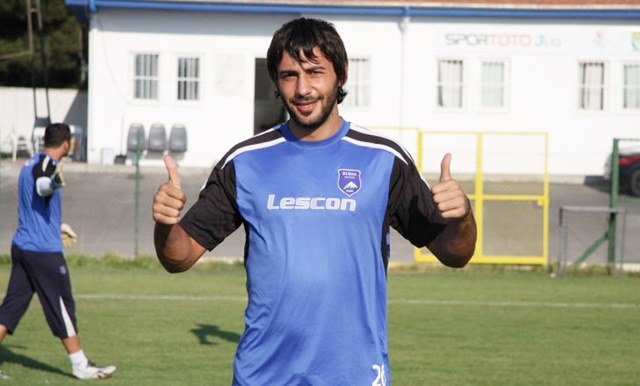 Düzcespor Sultanbeyli’nin golcüsünü transfer etti