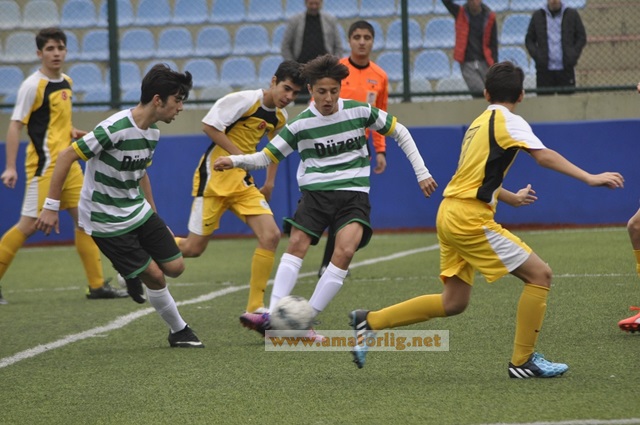 Yeşilova Esnaf ‘Demir’ gibi