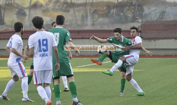 Yeşilova Esnafspor’dan beşi bir yerde