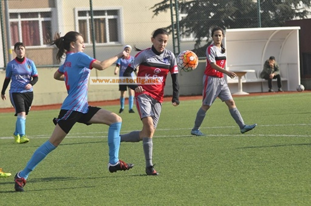 Akdeniz  Nurçelik şampiyonluk aşkına