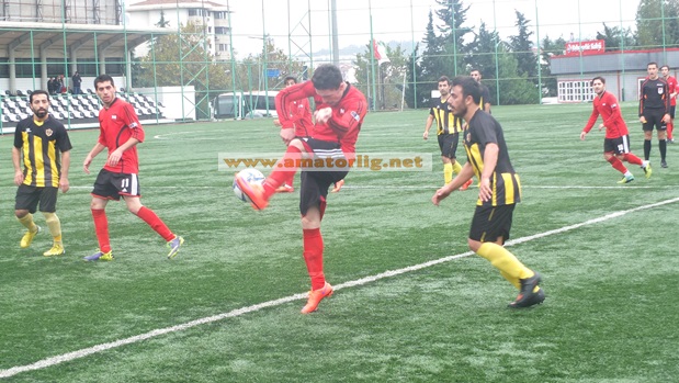 Muradiye lige galibiyetle başladı