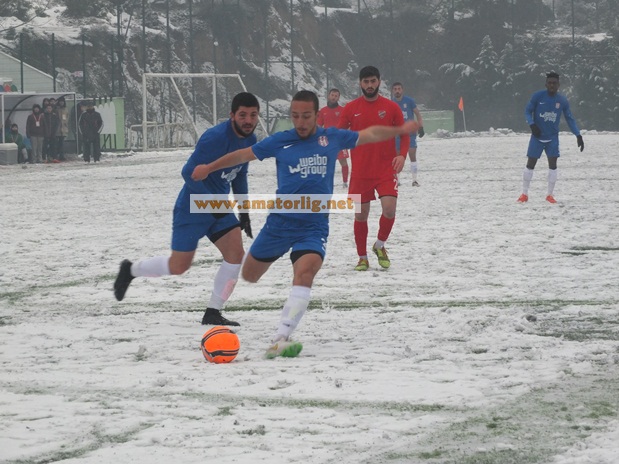 Paşabahçe liderden puan almayı başardı