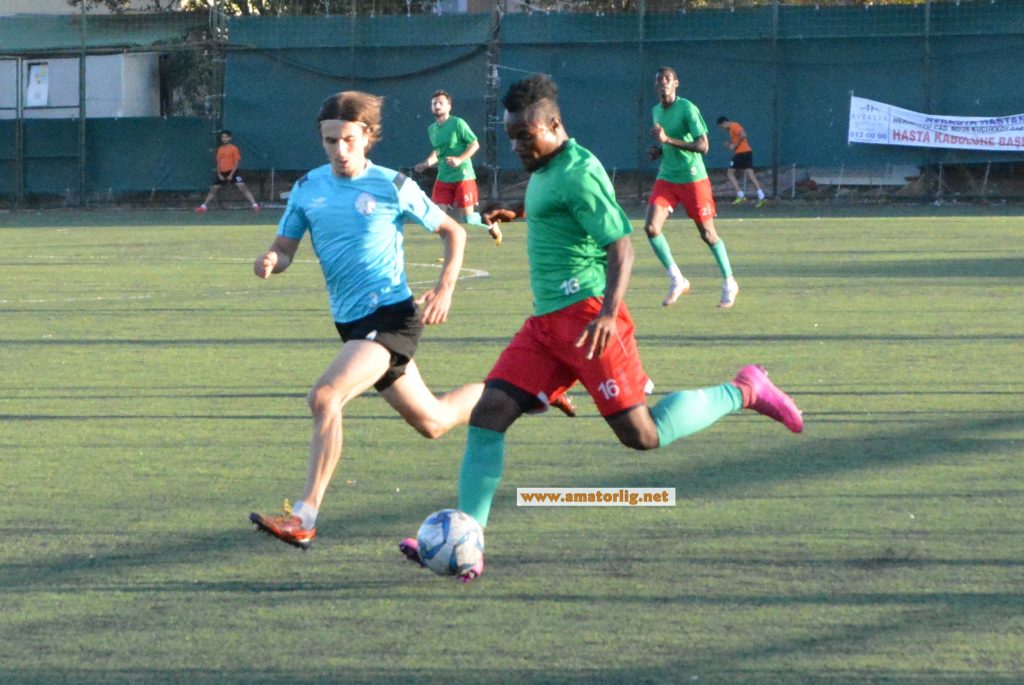 Küçükköyspor evinde golü bulamadı