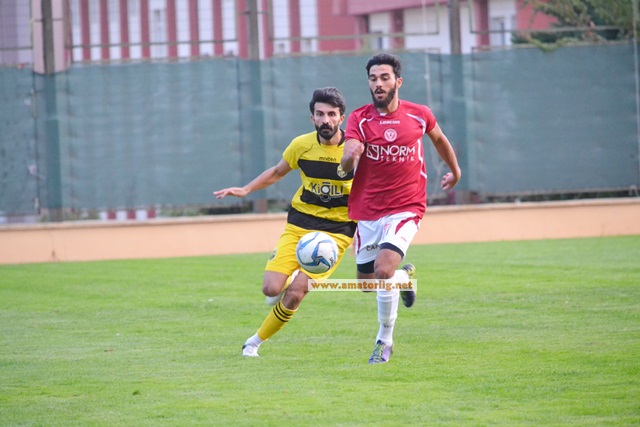 Yenibosnaspor ikinci yarıda farka gitti