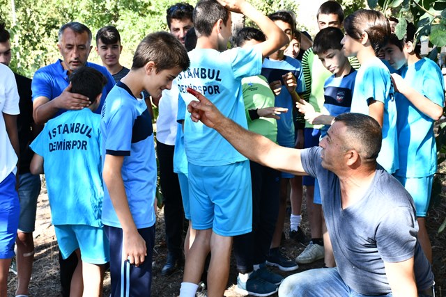 İstanbul Demirspor sezon açılışını yaptı