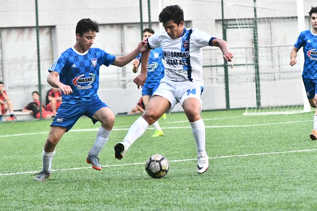 İstanbul Demirspor ve İFA finalde