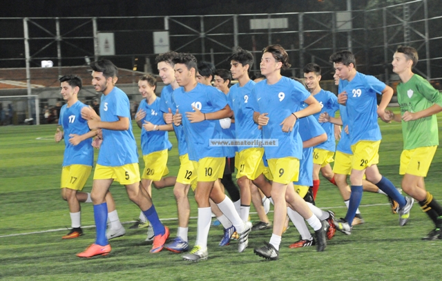 Yeniçarşıspor’un gençleri çalışıyor