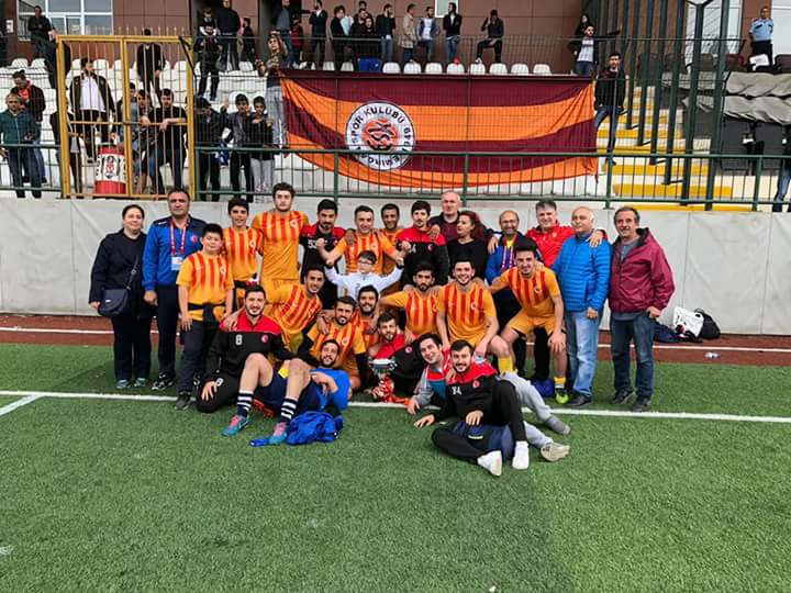 Şampiyon Emirganspor