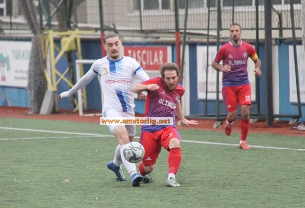 Üsküdar Barbarosspor sezonu mutlu kapadı