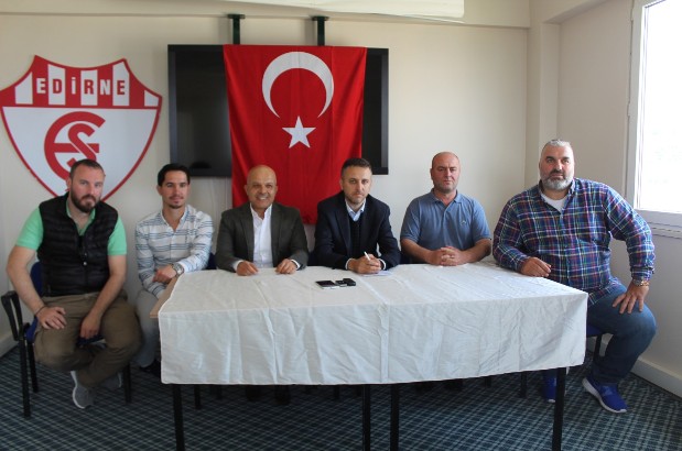 Toros 3 yıllığına Edirnespor’da