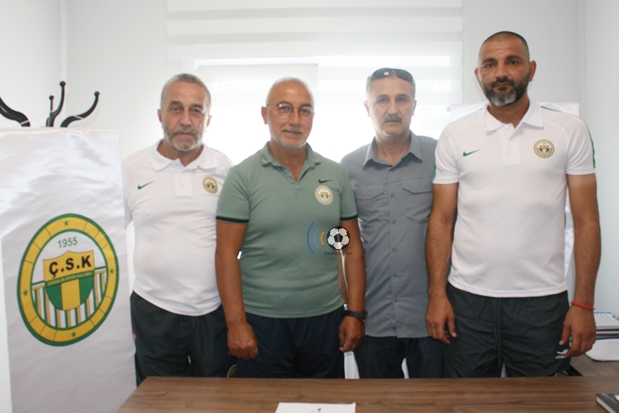 Çıksalınspor’da Mehmet Uğurluel’in yardımcıları belli oldu