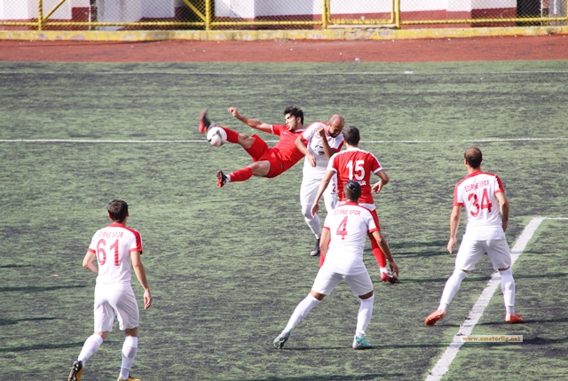Gaziosmanpaşaspor tek golle turladı