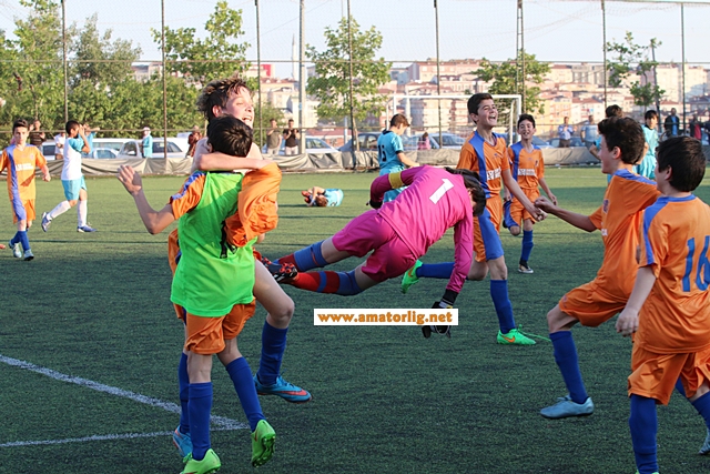 Öz Alibeyköyspor şampiyonluğa çok yakın