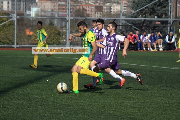 Çıksalınspor zirvedeki yerini korudu