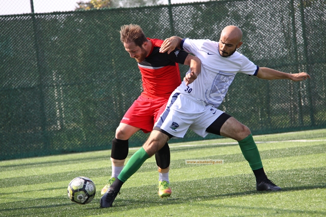 10 gollü maçı Küçükköyspor kazandı