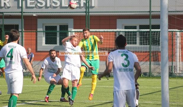 Barış Boylu futbola başladığı kulübe döndü