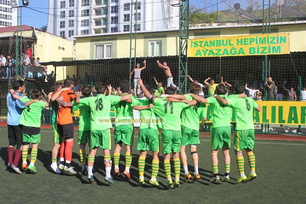 Ayazağaspor taraftarıyla güzel