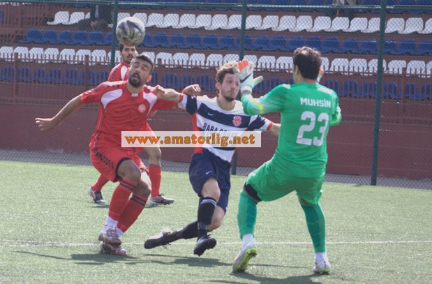 Rumeli Kavağı zirve takibini sürdürüyor