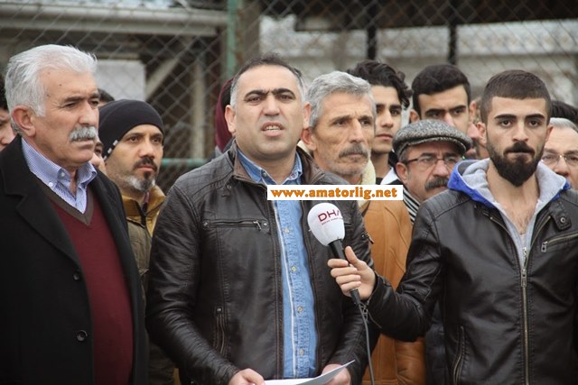 Belediye’nin malzeme yardımını iade ettiler