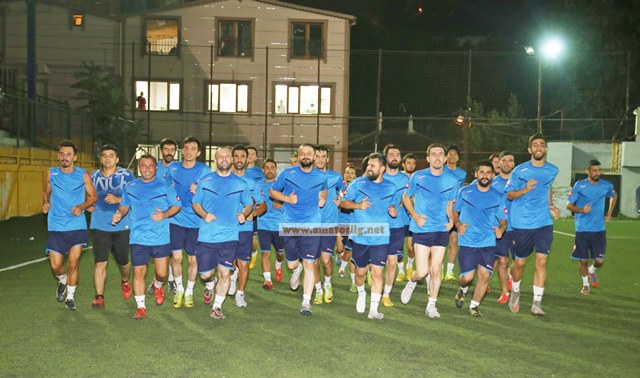 Araphanspor topbaşı yaptı