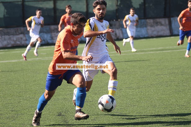 Alibeyköyspor Yenibosna maçında sessizlik