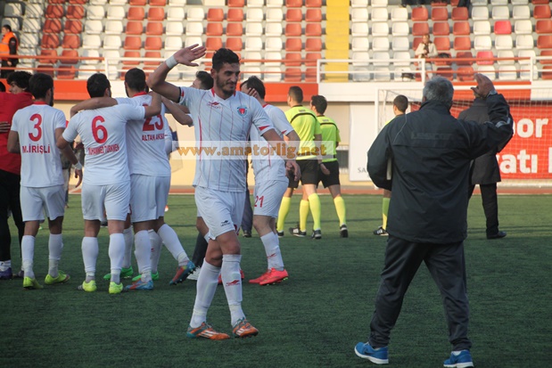 Sancaktepe Belediyespor Sakaryaspor’u eli boş gönderdi