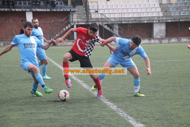 1923 Esenkentspor Taşdelenspor’u rahat geçti
