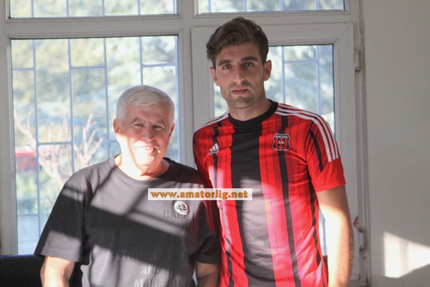 Yaşar Nigerze takımında kaldı