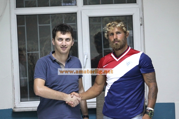 Beyoğlu Yeniçarşıspor orta sahasına önemli bir takviye yaptı