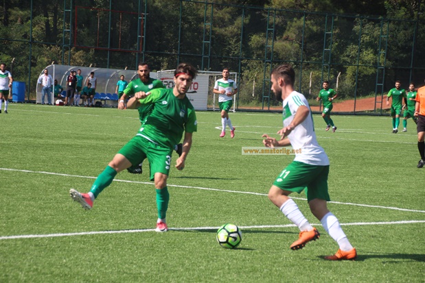 Soğuksuspor 10 kişi ile bir puanı kaptı