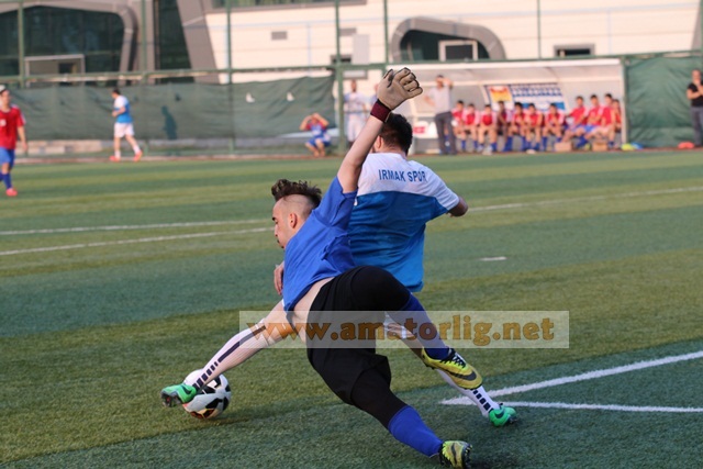 Irmakspor ve Merkezefendi maçında gollü beraberlik