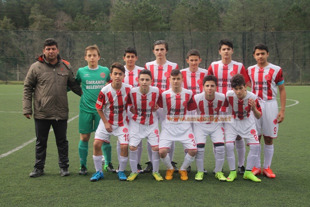 Ümraniyespor farklı kazandı