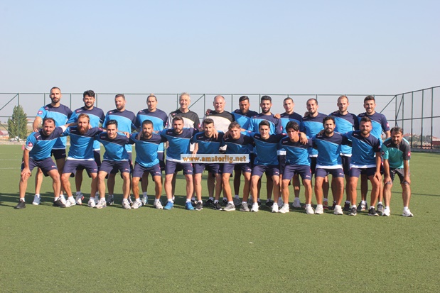 Beylikdüzüspor sahaya indi