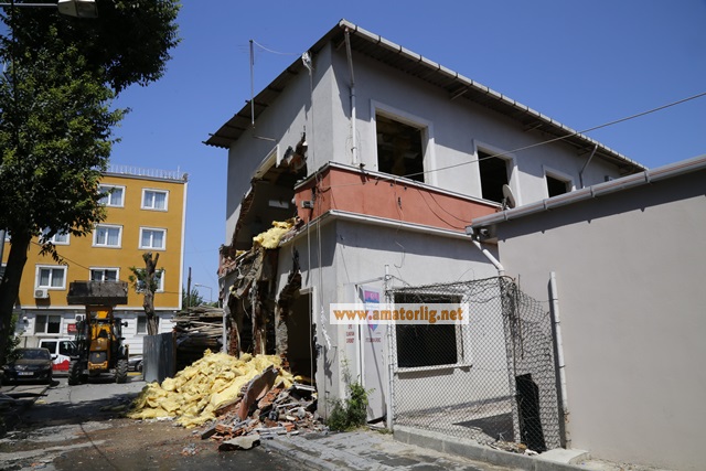 Topkapıspor’un lokali yıkıldı