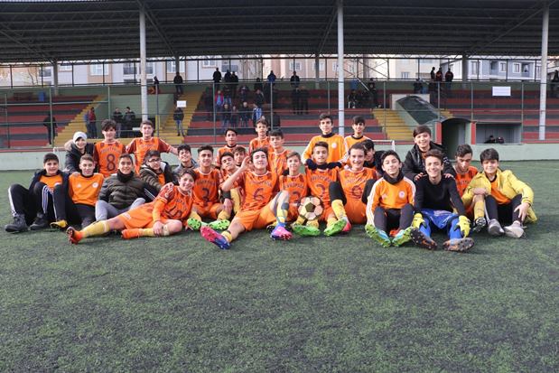 Davutpaşaspor grubu şampiyon tamamladı