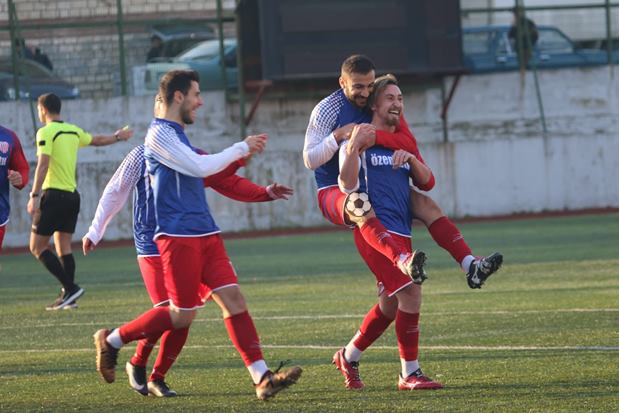 4*4 Küçükpazarspor