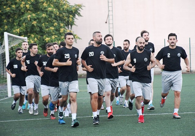 “Kimseye minnet etmemek için çok çalışıyoruz”